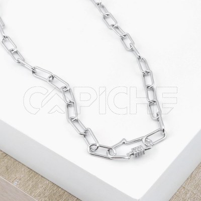 Collar en acero Hamsa