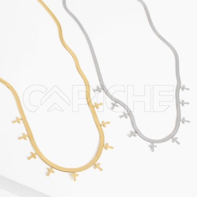 Collar en malla de acero plano Cruz
