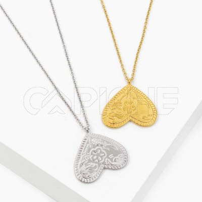 Collar en acero Corazón Antiqua Viana