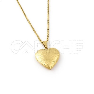 Collar en acero Corazon