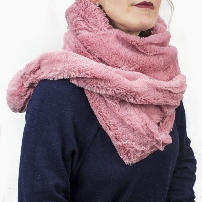 Bufanda com Capucha Rosado